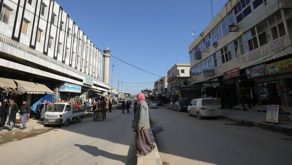 Una calle de Manbij, Siria, imagen referencial - Sputnik Mundo