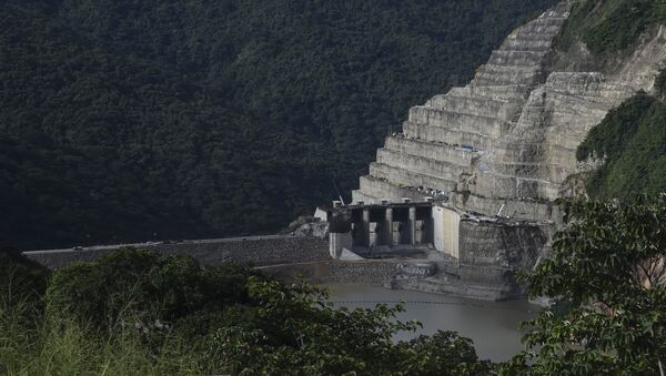 La represa Hidroituango en Colombia - Sputnik Mundo
