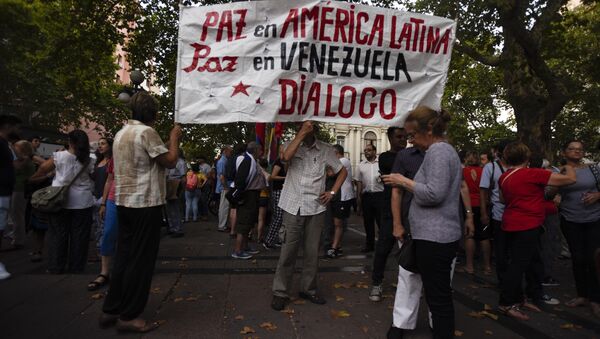 Manifestación en Uruguay a favor del diálogo - Sputnik Mundo