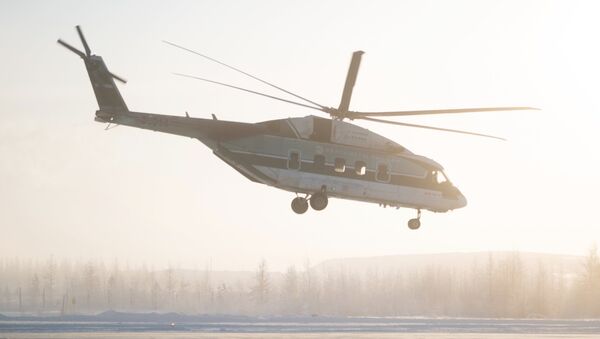 Pruebas de vuelo del helicóptero Mi-38 en el aeropuerto de Mirni, en Yakutia - Sputnik Mundo