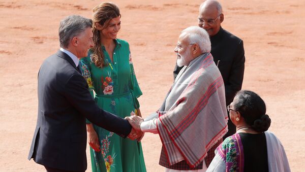 Mauricio Macri, presidente de Argentina con Narendra Modi, primer ministro de la India - Sputnik Mundo
