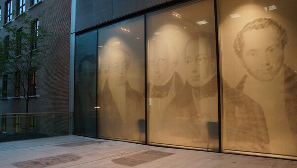 Retratos de los Rothschild en el Banco Rothschild en Londres - Sputnik Mundo