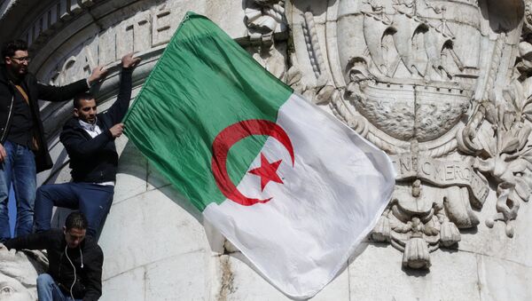 Bandera de Argelia - Sputnik Mundo