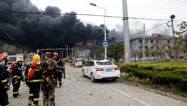 Explosión en una planta química en la provincia de Jiangsu - Sputnik Mundo