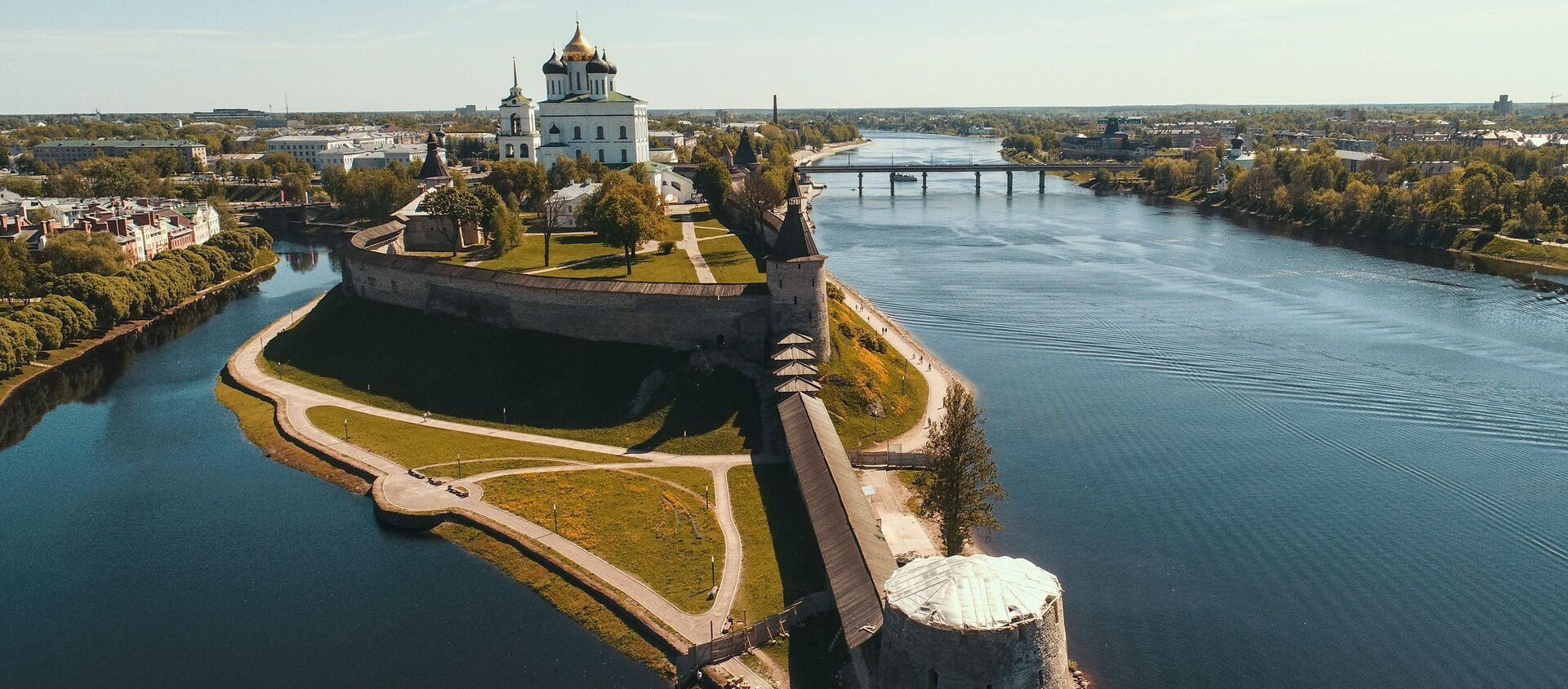 El Kremlin de Pskov, Rusia - Sputnik Mundo, 1920, 07.07.2019