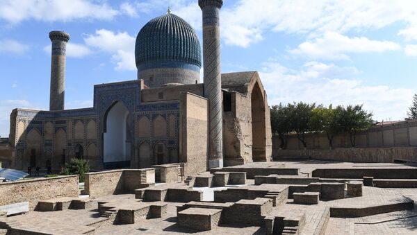El mausoleo en Samarcanda, Uzbekistán - Sputnik Mundo