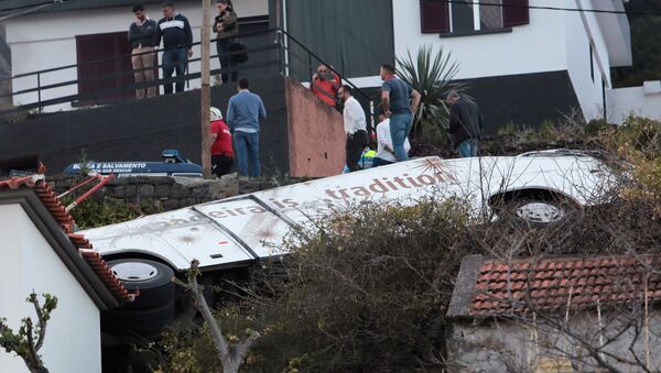 Accidente de autobús en la isla de Madeira, Portugal - Sputnik Mundo