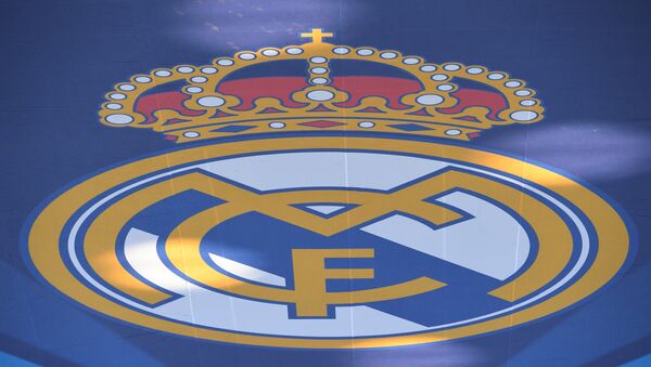 El logo de Real Madrid - Sputnik Mundo