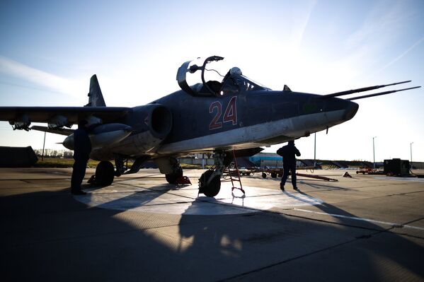 Un avión Su-25SM3 (archivo) - Sputnik Mundo