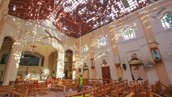 La iglesia en Negombo donde se produjo una explosión - Sputnik Mundo