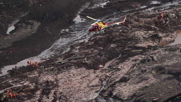 Destrozos provocados por la avalancha de lodo en Brumadinho en 2019 (foto de archivo) - Sputnik Mundo