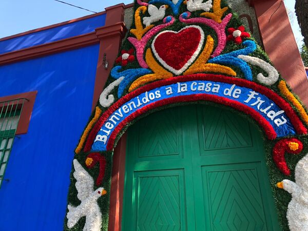 La Casa Azul, residencia de Frida Kahlo en Ciudad de México - Sputnik Mundo