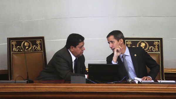 Edgar Zambrano, vicepresidente de la Asamblea Nacional de Venezuela, y Juan Guaidó, líder opositor venezolano - Sputnik Mundo