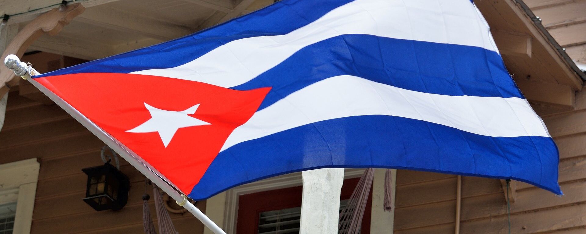 La bandera de Cuba - Sputnik Mundo, 1920, 20.10.2021