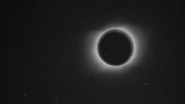 Eclipse solar filmado por Nevil Maskelyne (archivo) - Sputnik Mundo