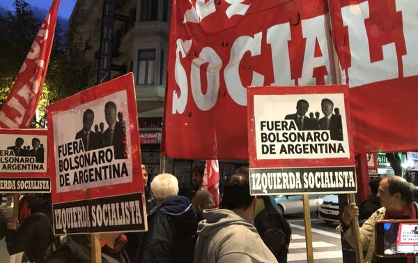 Las actividades contra Bolsonaro en Buenos Aires - Sputnik Mundo