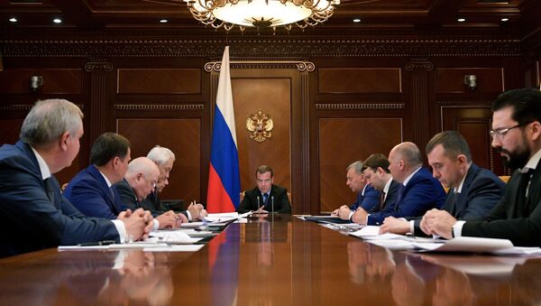 Dmitri Medvédev, primer ministro ruso, en una reunión sobre el desarrollo de la corporación espacial rusa Roscosmos - Sputnik Mundo