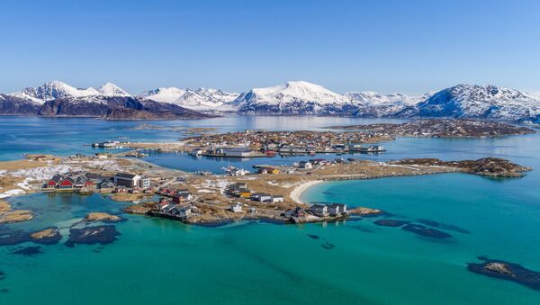 La isla de Sommaroy en Noruega  - Sputnik Mundo