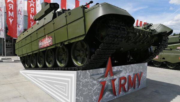 Un tanque ruso en el foro internacional Army 2019 - Sputnik Mundo