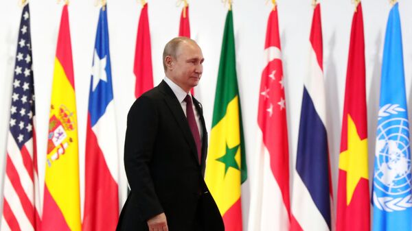 Vladímir Putin, presidente de Rusia en la cumbre del G20 en Osaka, Japón - Sputnik Mundo