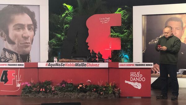 Diosdado Cabello hace despliegue de todo su carisma en su emisión televisiva, 'Con el mazo dando' - Sputnik Mundo