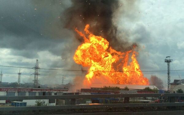 Incendio en una planta termoeléctrica en Moscú - Sputnik Mundo