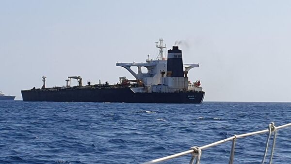 El buque petrolero detenido en Gibraltar - Sputnik Mundo