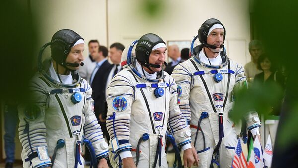 Miembros de la 60/61 expedición a la Estación Espacial Internacional - Sputnik Mundo