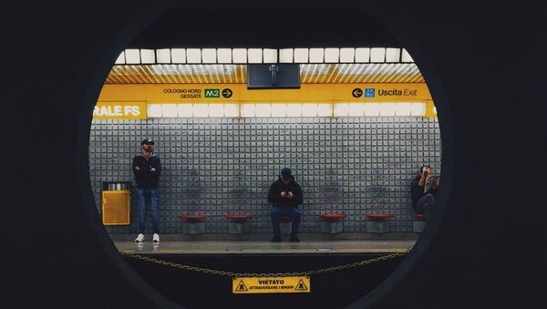 Metro de Milano, Italia - Sputnik Mundo