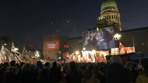 El Frente de Izquierda cierre su campaña frente al Congreso Nacional de Argentina - Sputnik Mundo