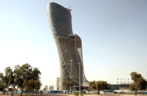 Небоскреб Capital Gate в Абу-Даби, ОАЭ - Sputnik Mundo