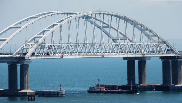 El puente sobre el estrecho de Kerch - Sputnik Mundo