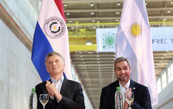 El presidente de Argentina, Mauricio Macri, y el presidente de Paraguay, Mario Abdo Benítez - Sputnik Mundo