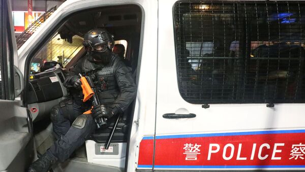 Policía antidisturbios de Hong Kong - Sputnik Mundo
