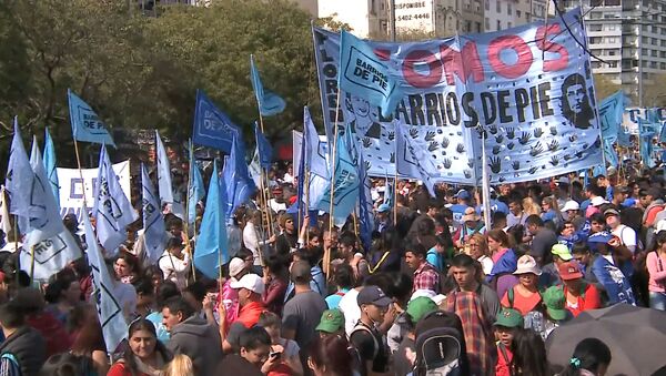 Las protestas contra Macri toman fuerza en las calles de Buenos Aires - Sputnik Mundo