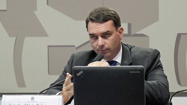 Flávio Bolsonaro, senador brasileño (archivo) - Sputnik Mundo