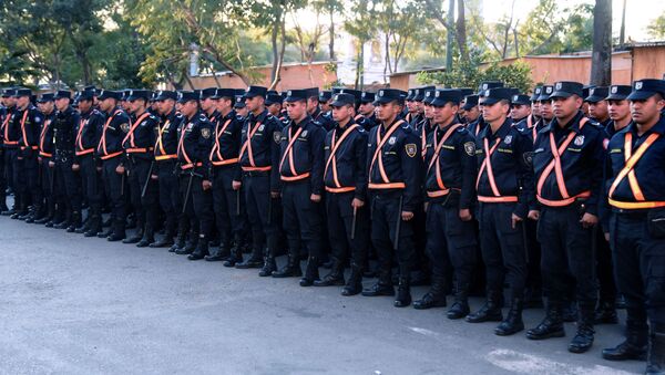 Los oficiales de la Policía de Paraguay - Sputnik Mundo