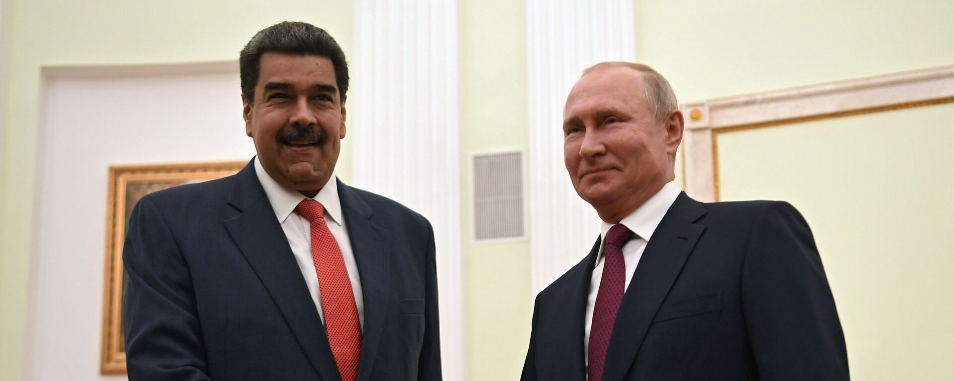 El presidente de Venezuela, Nicolás Maduro junto al presidente de Rusia, Vladímir Putin - Sputnik Mundo, 1920, 19.01.2023