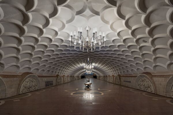El encanto de las estaciones de metro soviéticas - Sputnik Mundo