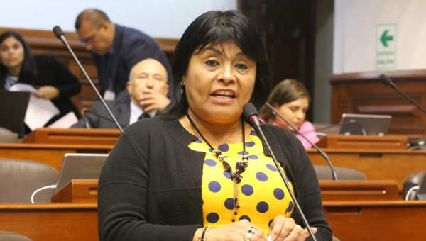 Esther Saavedra, congresista peruana por el partido Fuerza Popular - Sputnik Mundo