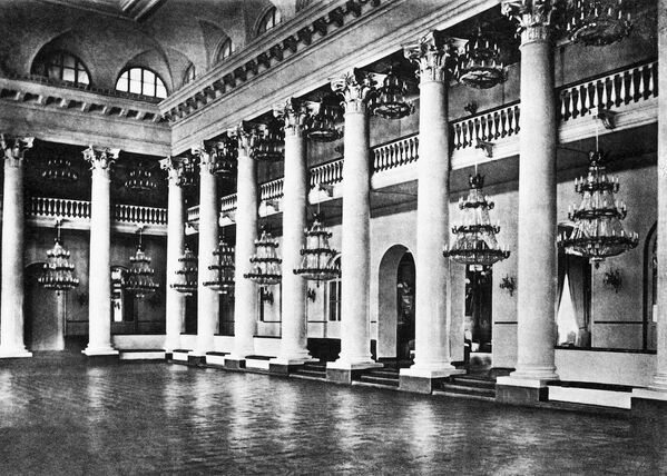 La Sala de las Columnas en 1883 - Sputnik Mundo