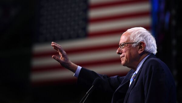 Bernie Sanders, senador y aspirante demócrata a las presidenciales de EEUU 2020  - Sputnik Mundo