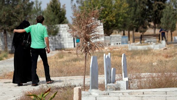 Un cementerio en Siria - Sputnik Mundo