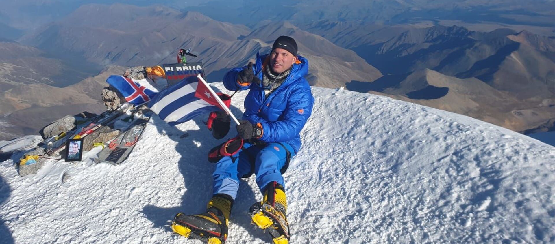 Yandy Núñez, primer cubano en escalar el Monte Elbrús de Rusia - Sputnik Mundo, 1920, 11.10.2019