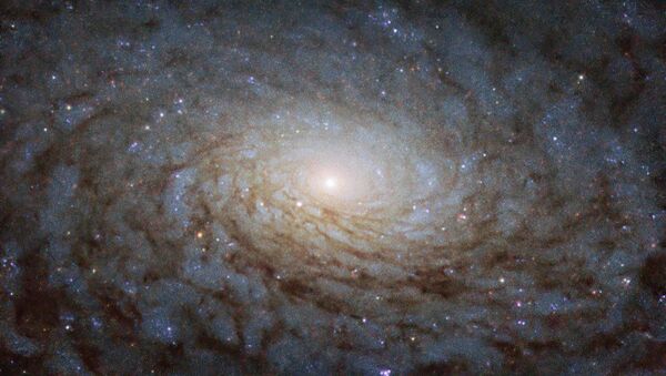 Galaxia NGC 4380 - Sputnik Mundo