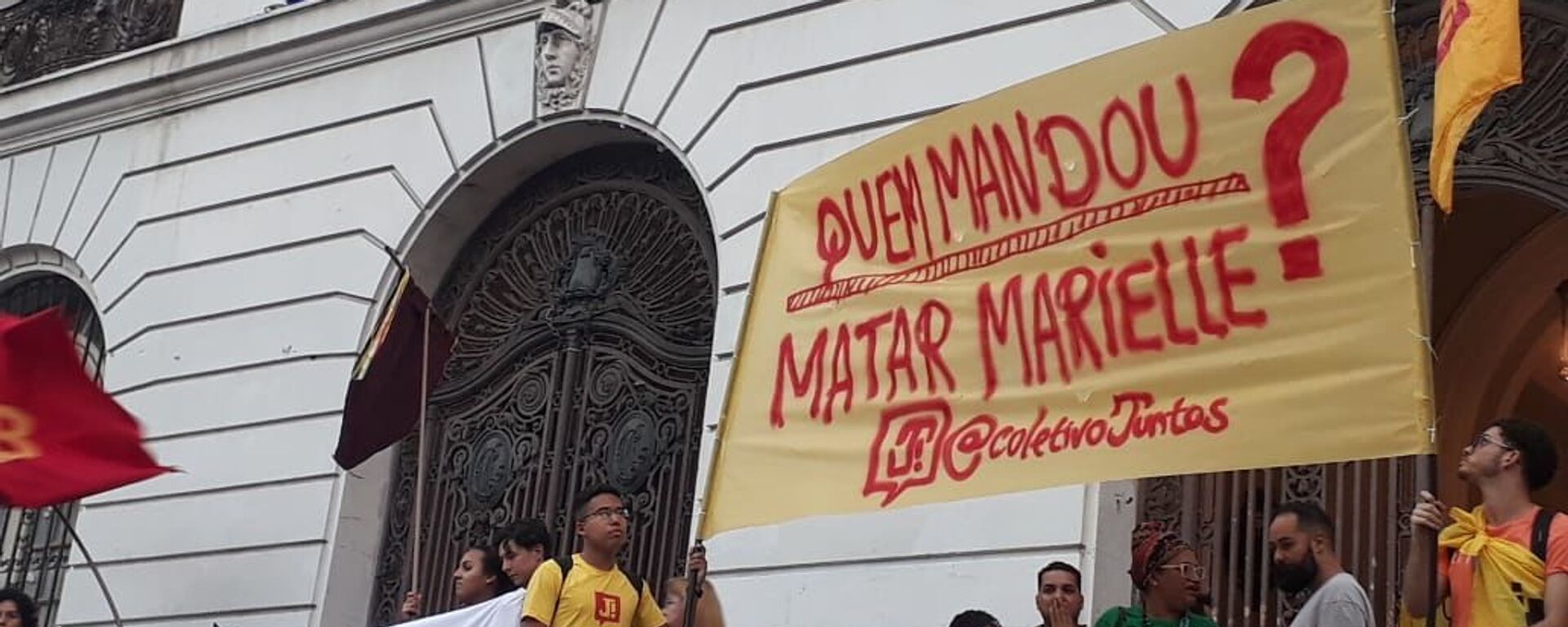 Manifestantes exigen en Rio de Janeiro saber quién mandó matar a la concejala Marielle Franco - Sputnik Mundo, 1920, 09.05.2024
