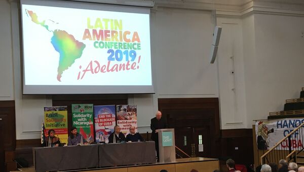 Sesion inaugural de la Conferencia Latinoamerica, presidida por Bernard Regan - Sputnik Mundo