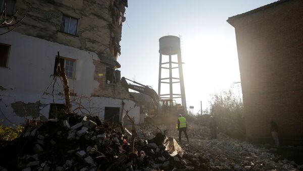 Последствия землетрясения в Албании - Sputnik Mundo