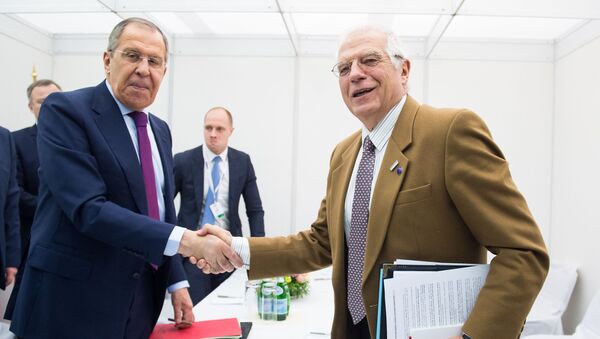 El ministro de Asuntos Exteriores de Rusia, Serguéi Lavrov, y el alto representante de la Unión Europea (UE) para Asuntos Exteriores y Política de Seguridad y vicepresidente de la Comisión Europea, Josep Borrell - Sputnik Mundo