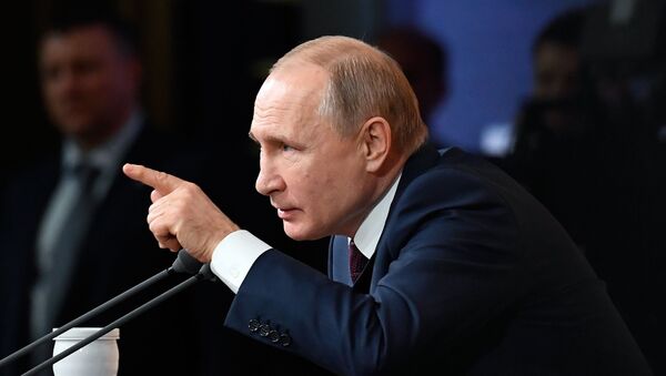 Vladímir Putin, presidente de Rusia, durante su gran rueda de prensa anual  - Sputnik Mundo